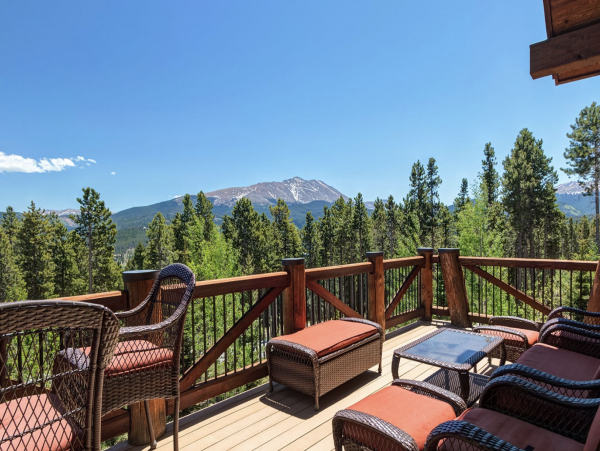 Ski in Ski out Peak 8 Luxury Home